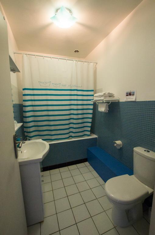 Hotel Du Commerce Millau Pokoj fotografie